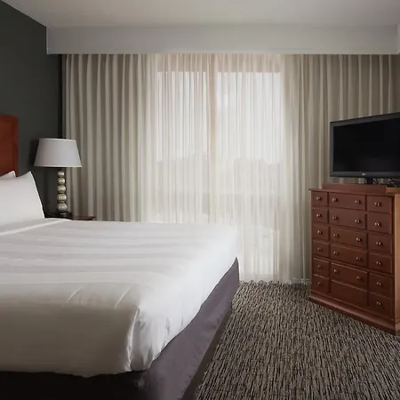 Key Bridge Marriott-3